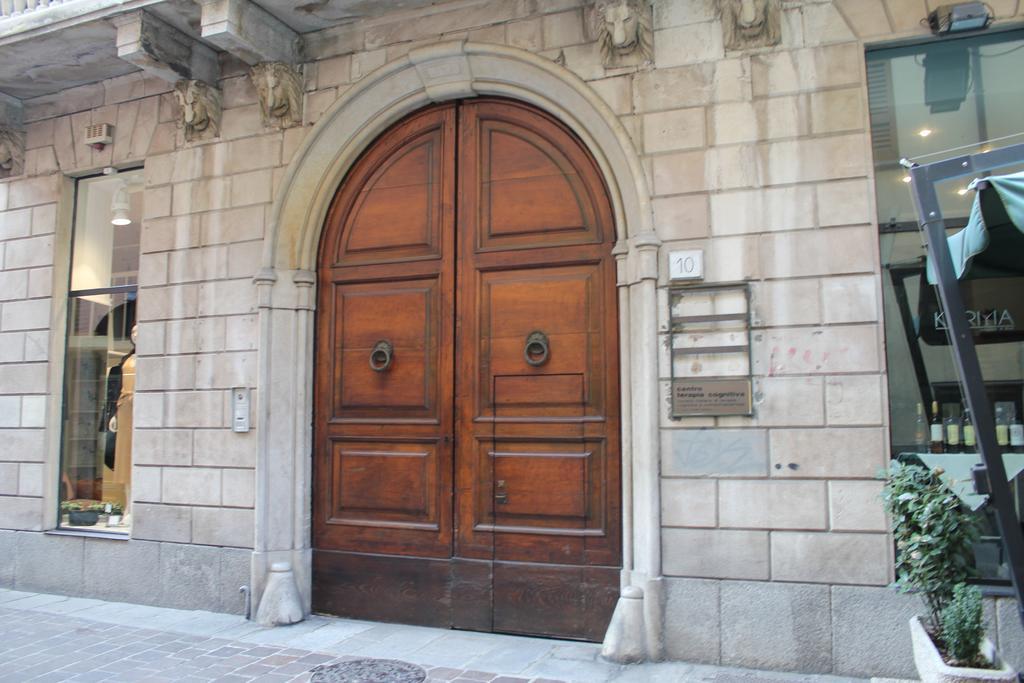 Via Rusconi 10 - Bymyhomeincomo Kültér fotó