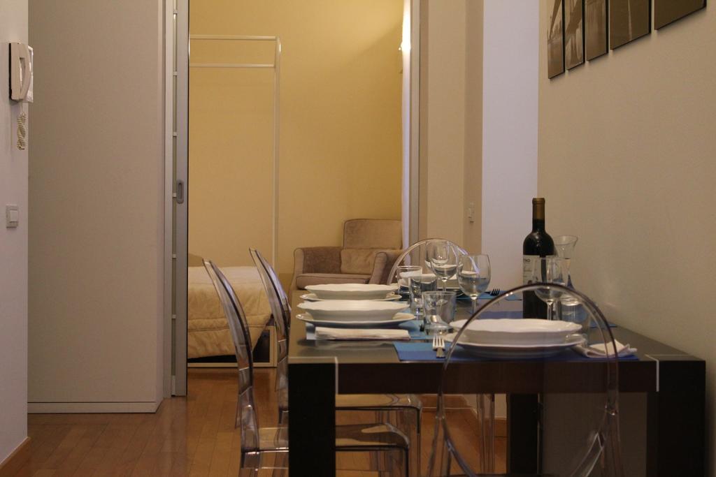Via Rusconi 10 - Bymyhomeincomo Kültér fotó